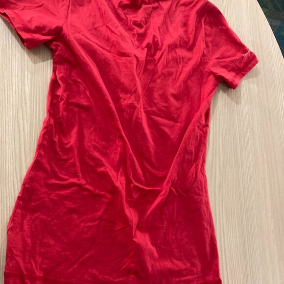 Los Angeles Angels T Shirt Red Womens Small Under Armour Cotton Short Sleeve GUC - Picture 3 of 3